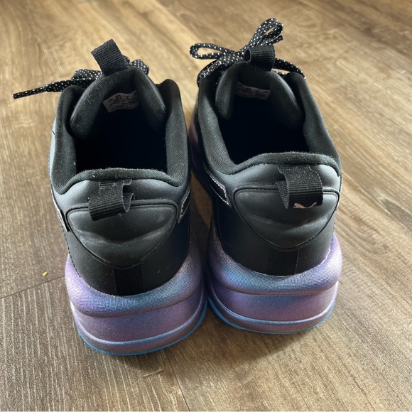 RS-Curve Lightsense Women's Sneakers
Black Purple Athletic size 8 - Picture 3 of 8